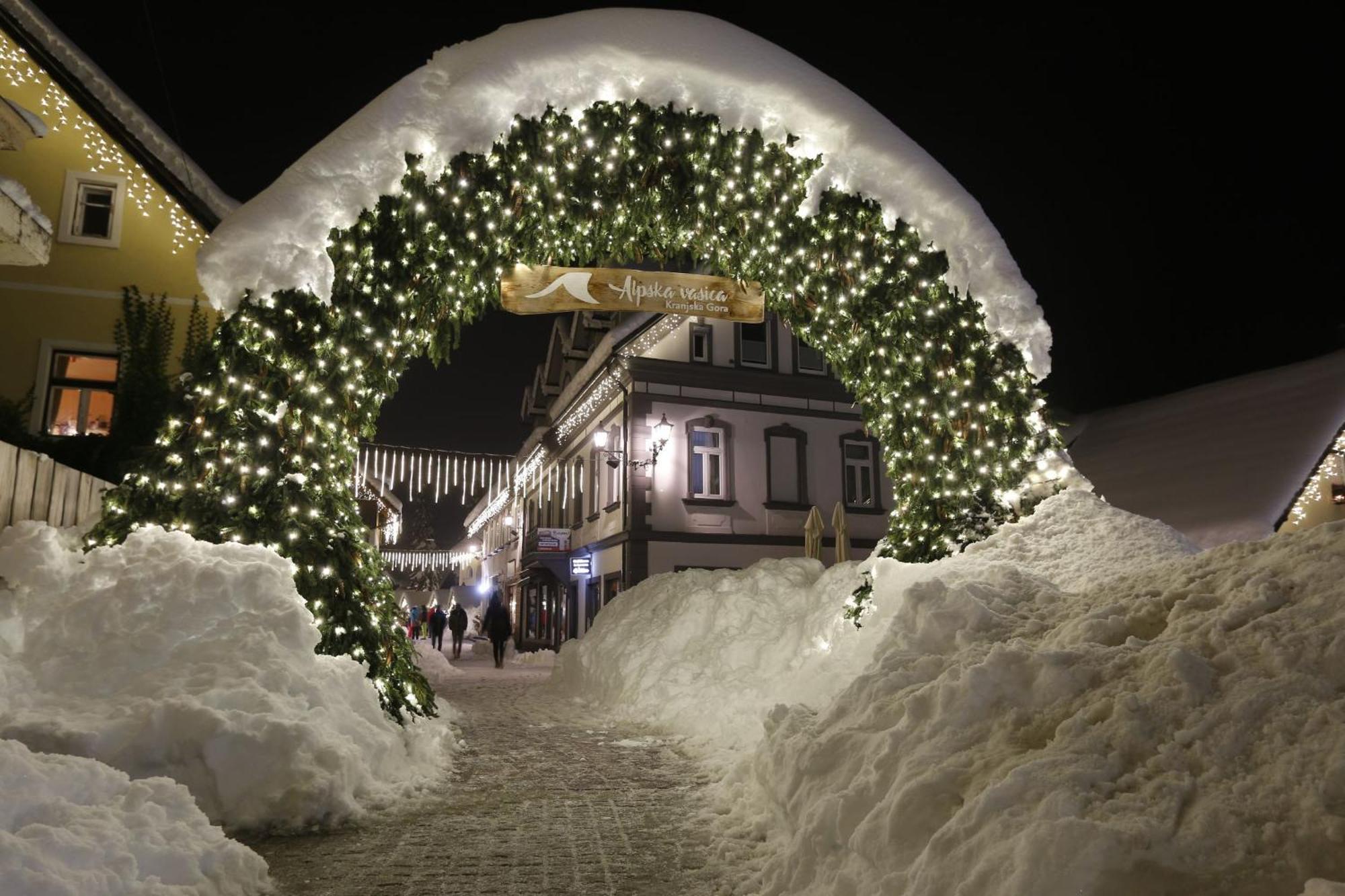 Hotel Kompas Kranjska Gora Exterior photo